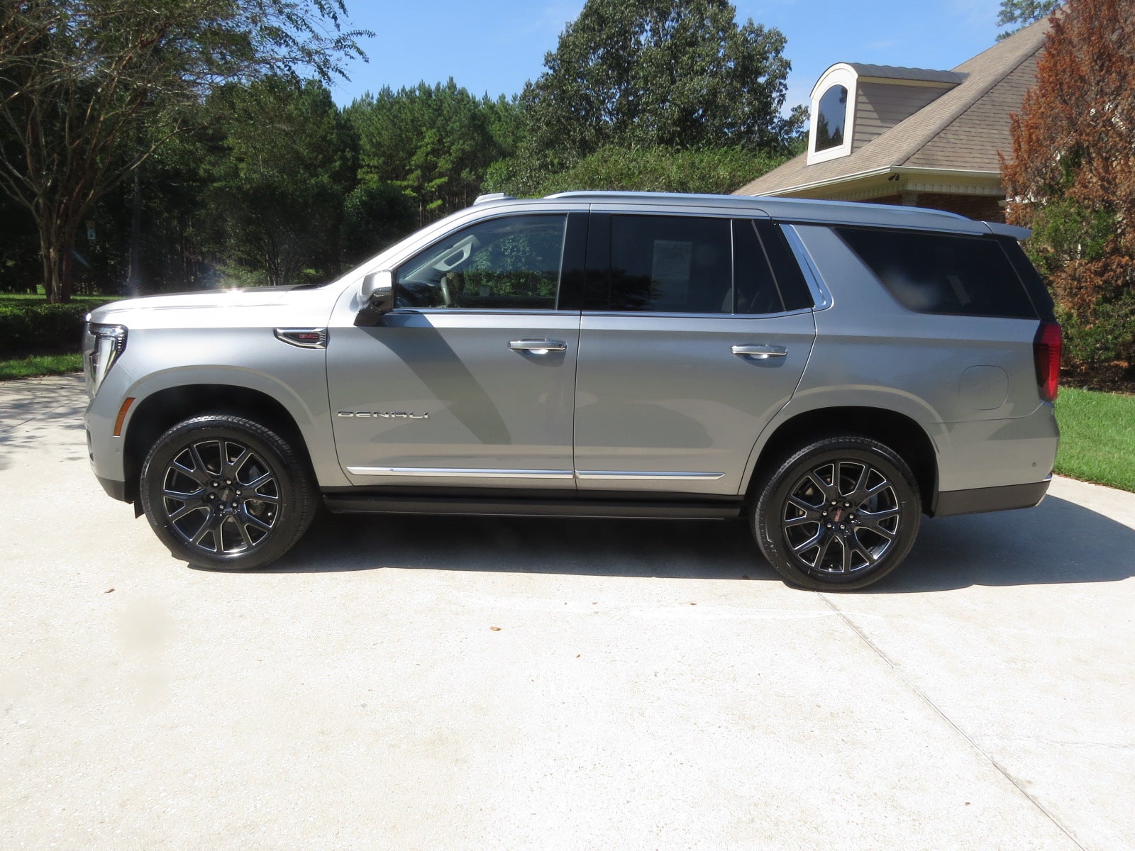 2025 GMC Yukon Denali