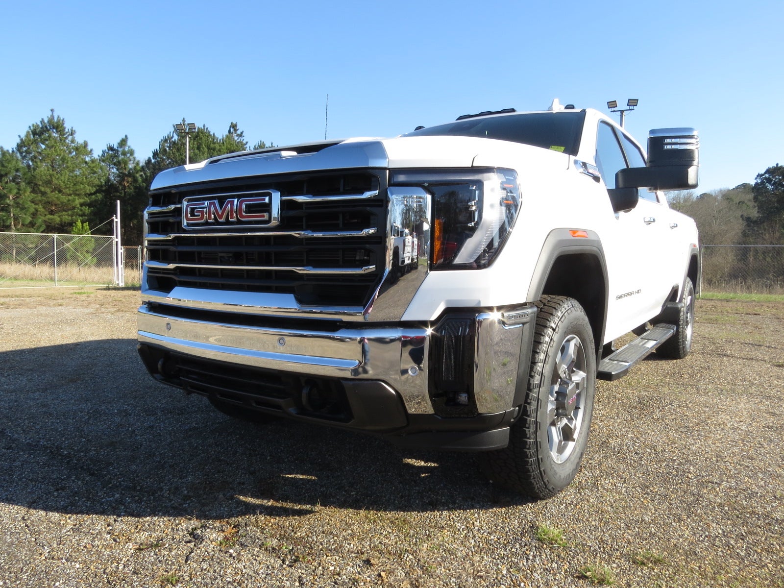 2026 GMC Sierra 2500 HD SLT