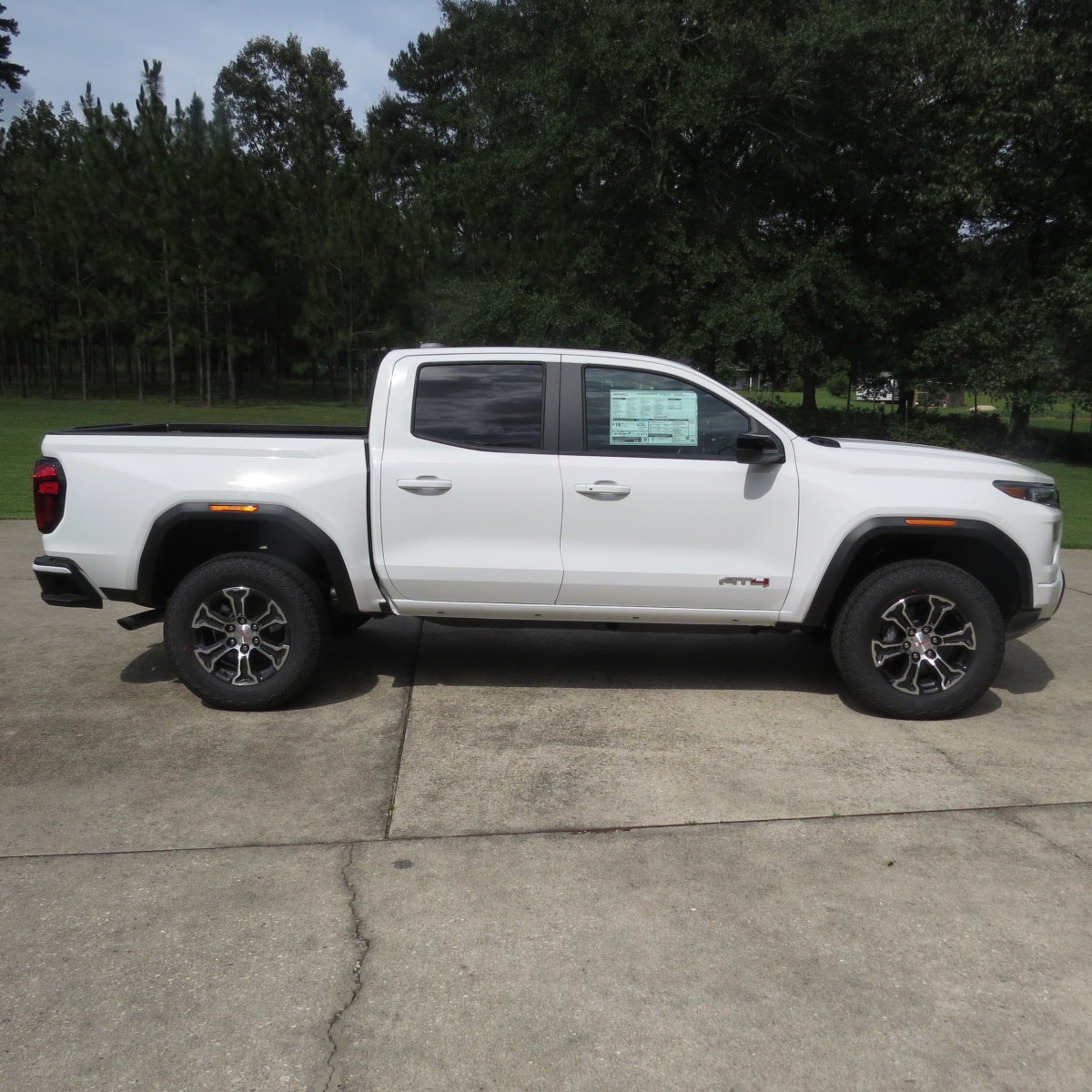 2026 GMC Canyon AT4